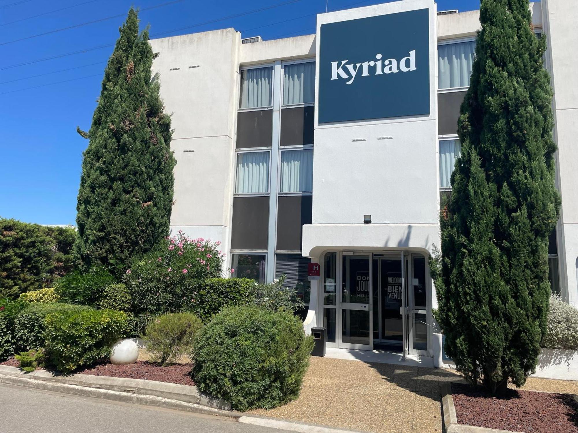 Kyriad Martigues Sud Hotel Buitenkant foto